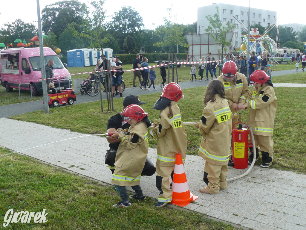 Dni Radzionkowa. Piątek ze strażakami