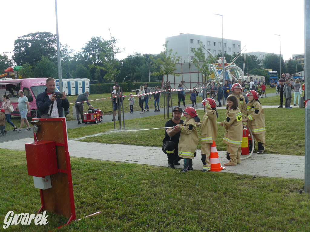 Dni Radzionkowa. Piątek ze strażakami