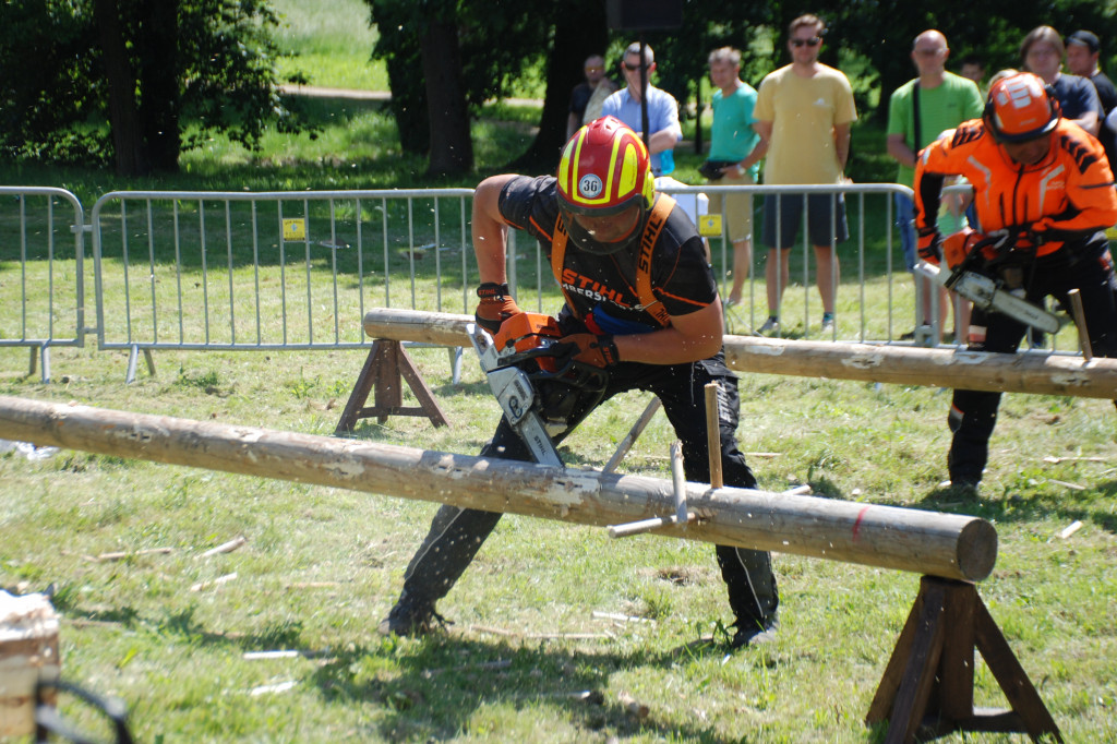 Trwa piknik łowiecki Cietrzewisko