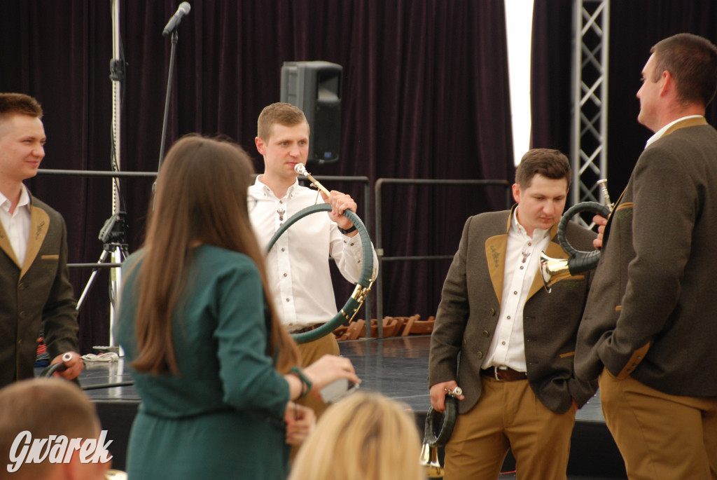 Trwa piknik łowiecki Cietrzewisko