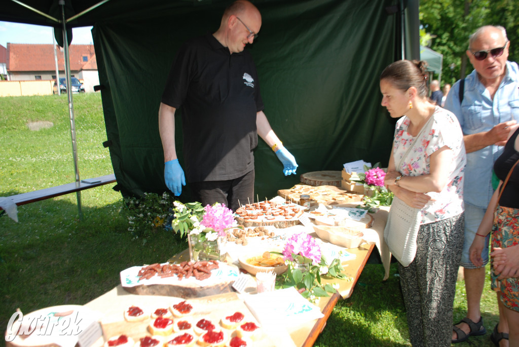 Trwa piknik łowiecki Cietrzewisko