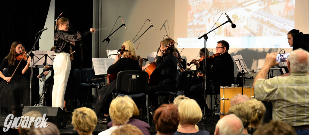 Tarnogórski Uniwersytet Trzeciego Wieku ma 15 lat