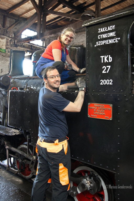 Wąskotorówka. Na torach praca wre