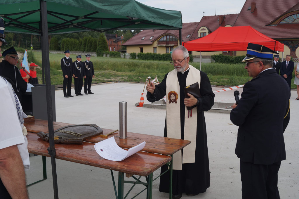 Wmurowano kamień węgielny pod budowę remizy