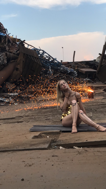 Olmet. Dochód z kalendarza na ukraiński sierociniec