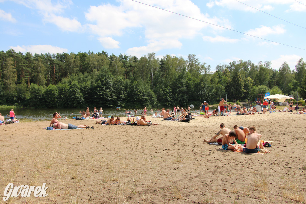 Rogoźnik - blisko, zielono, nad wodą