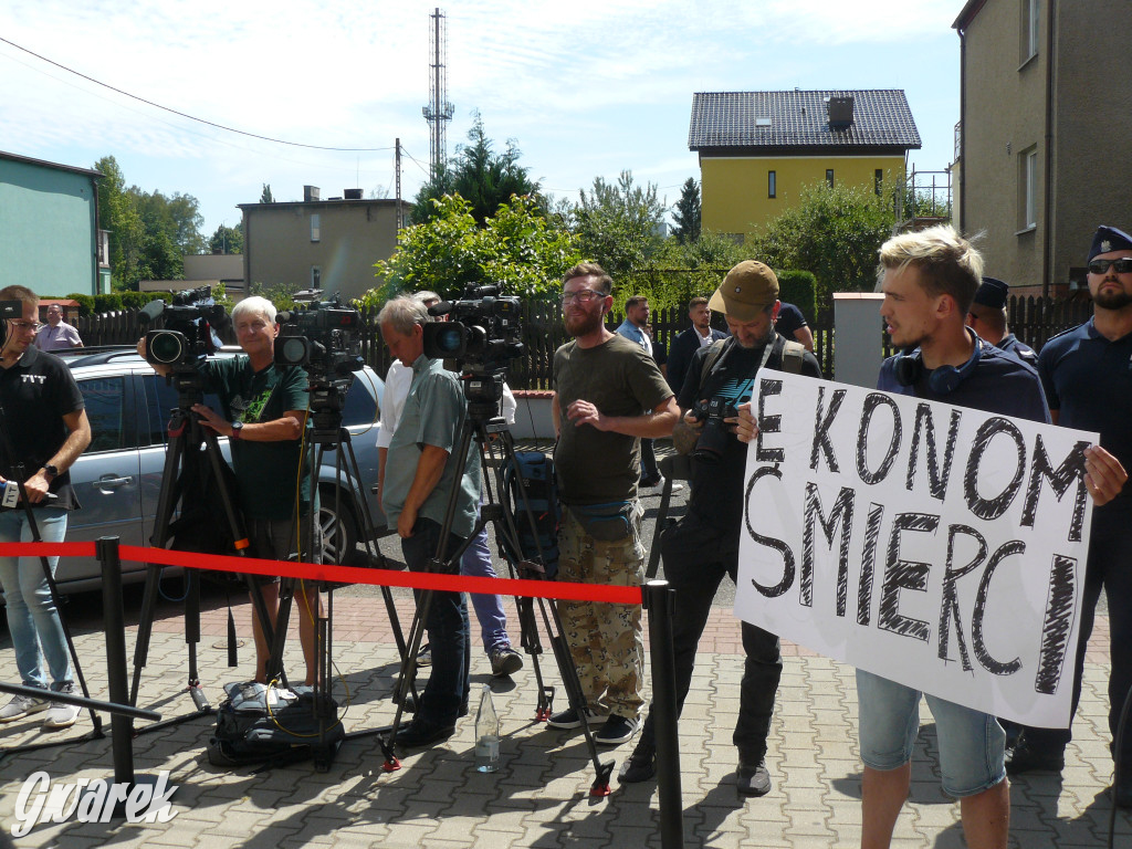 Tarnowskie Góry. Minister Niedzielski w Bi-Medzie