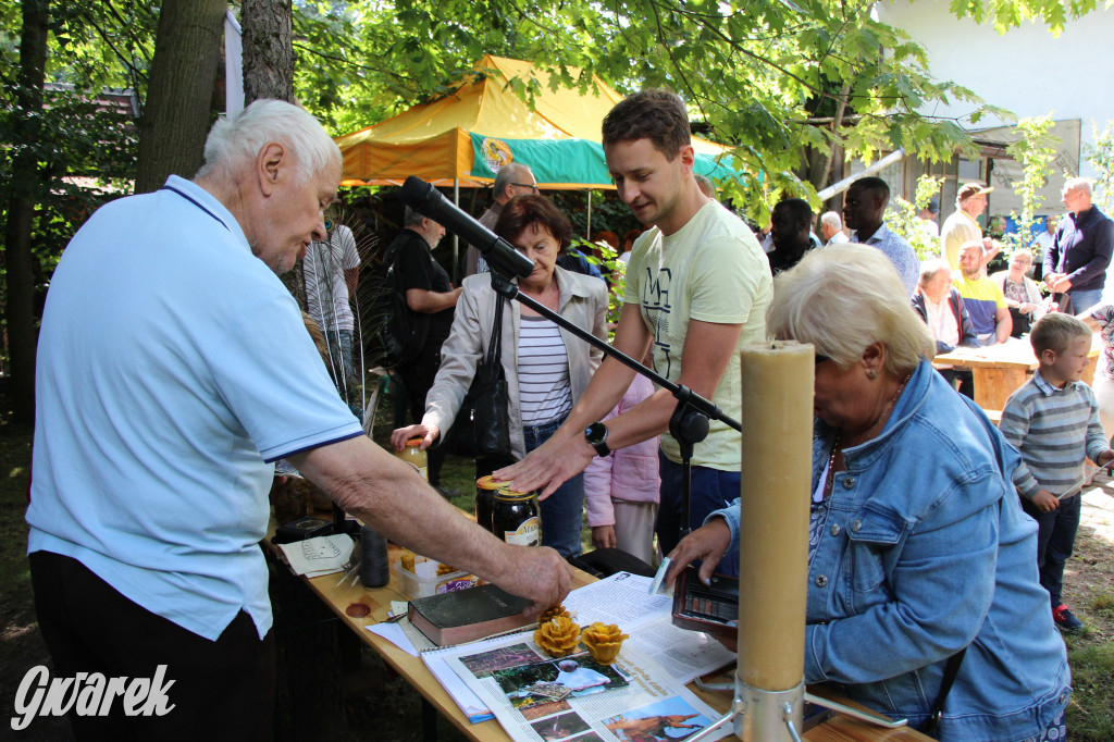 Pszczele imperium w Nowym Chechle