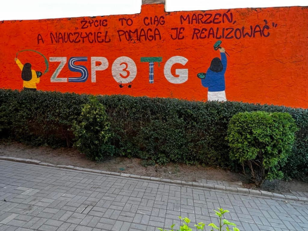 Dwa murale w Reptach Śląskich