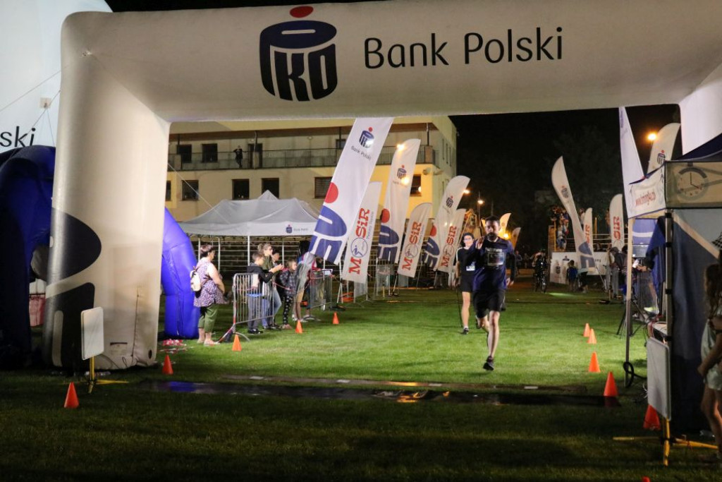 Nocne bieganie w Piekarach Śląskich