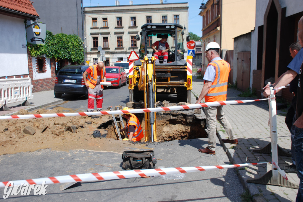 Zapadlisko na ul. Lewka w Tarnowskich Górach