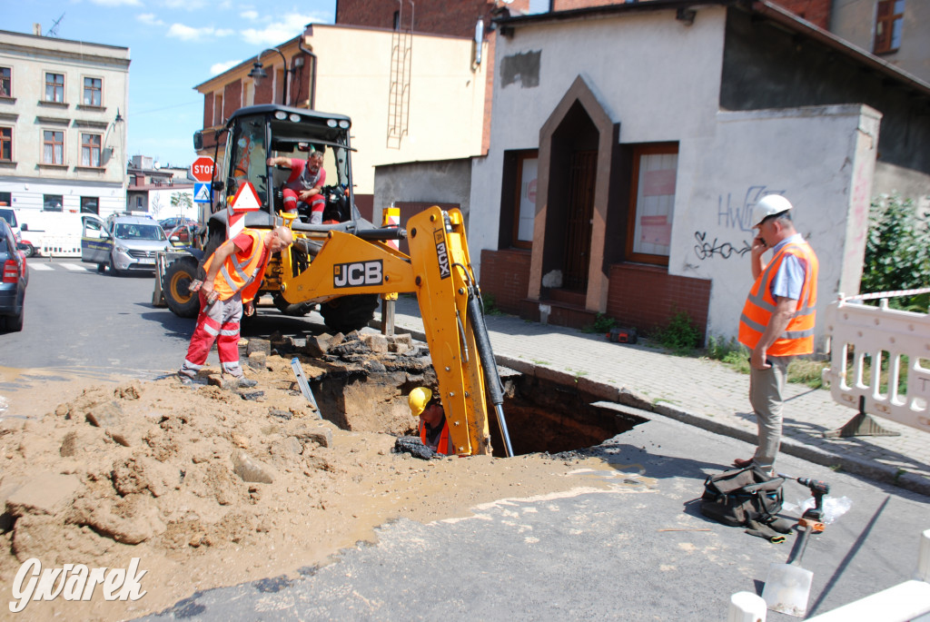 Zapadlisko na ul. Lewka w Tarnowskich Górach