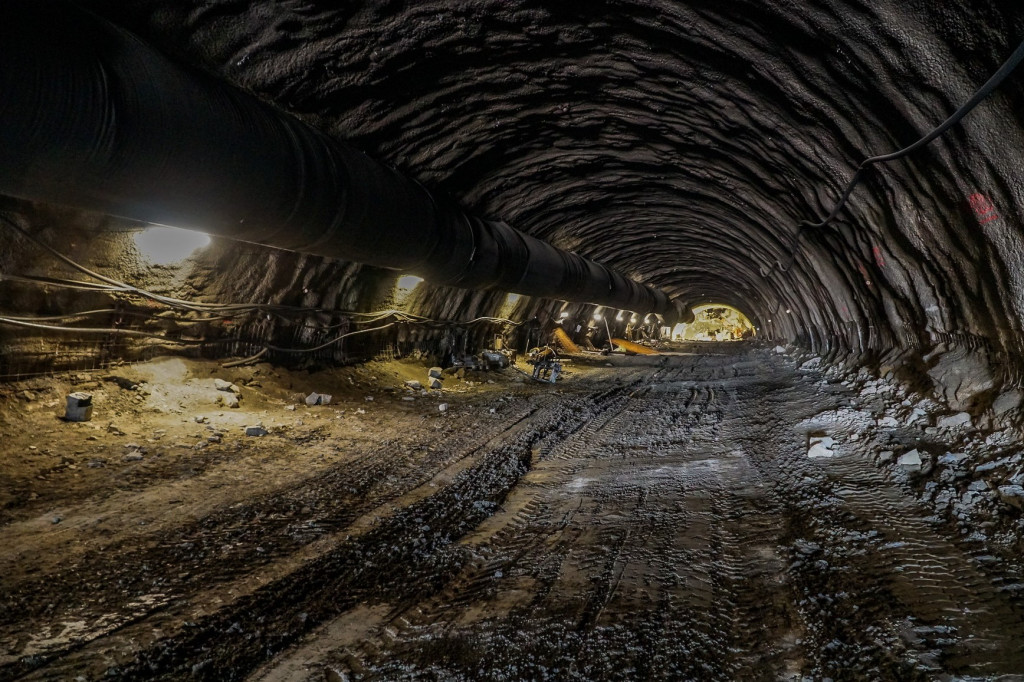 Budowa tuneli na drodze ekspresowej S1