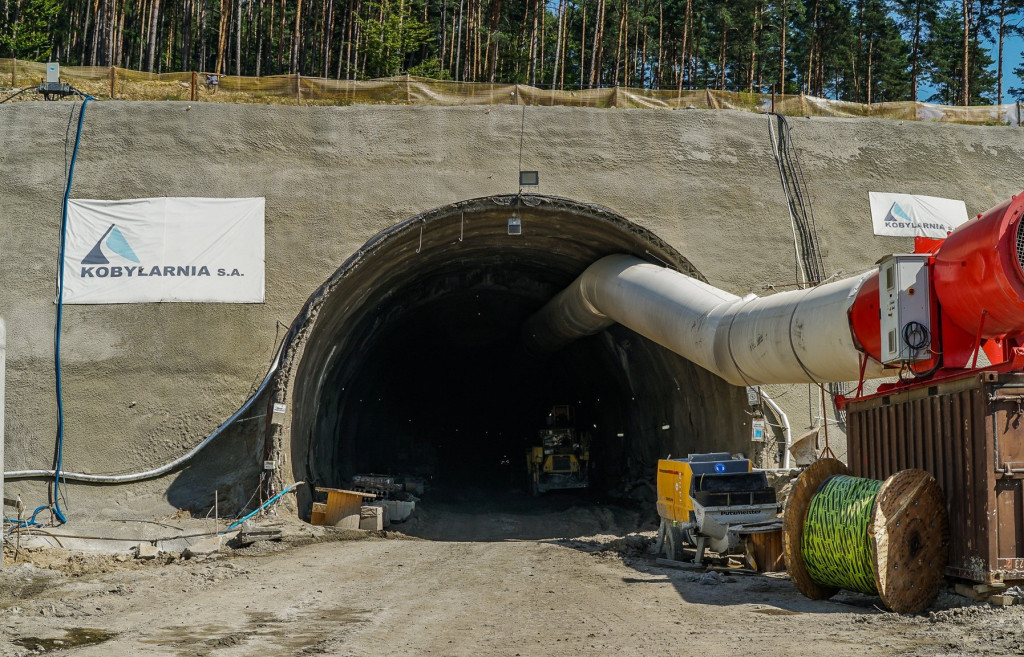 Budowa tuneli na drodze ekspresowej S1