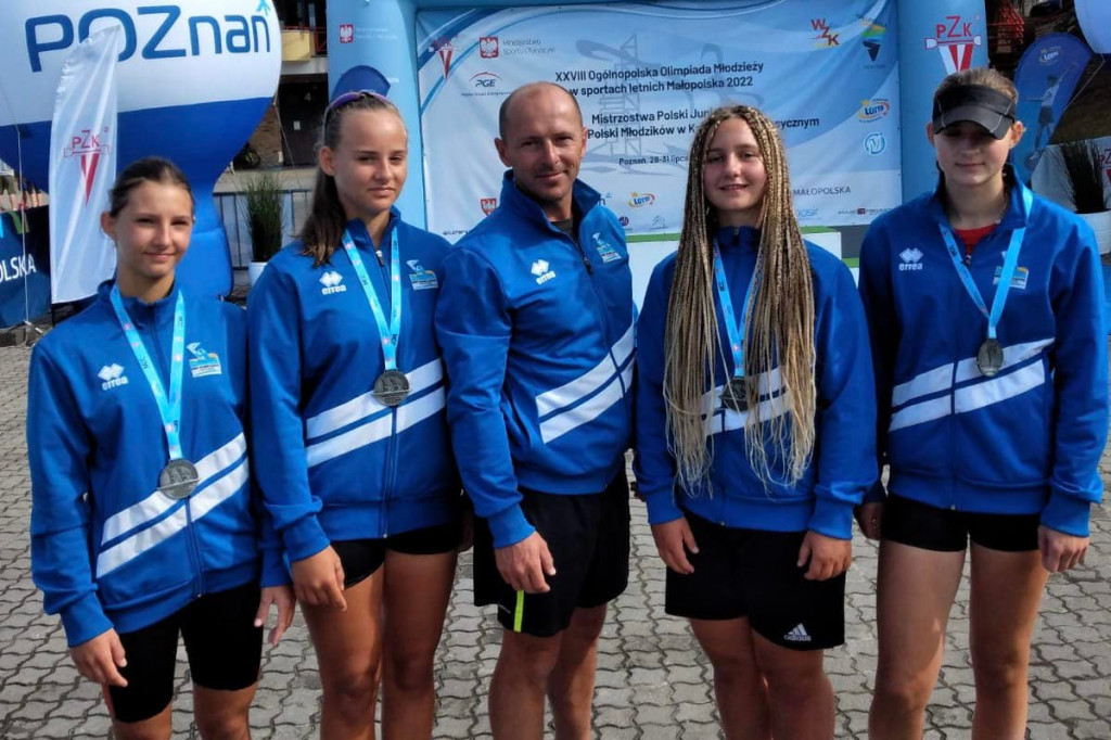 Medale kajakarek UKS Olimpijczyk Nowe Chechło