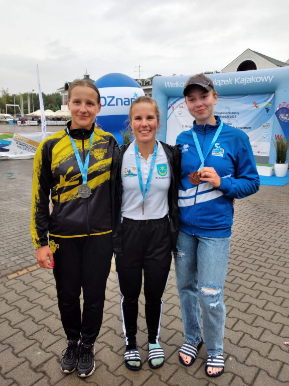 Medale kajakarek UKS Olimpijczyk Nowe Chechło