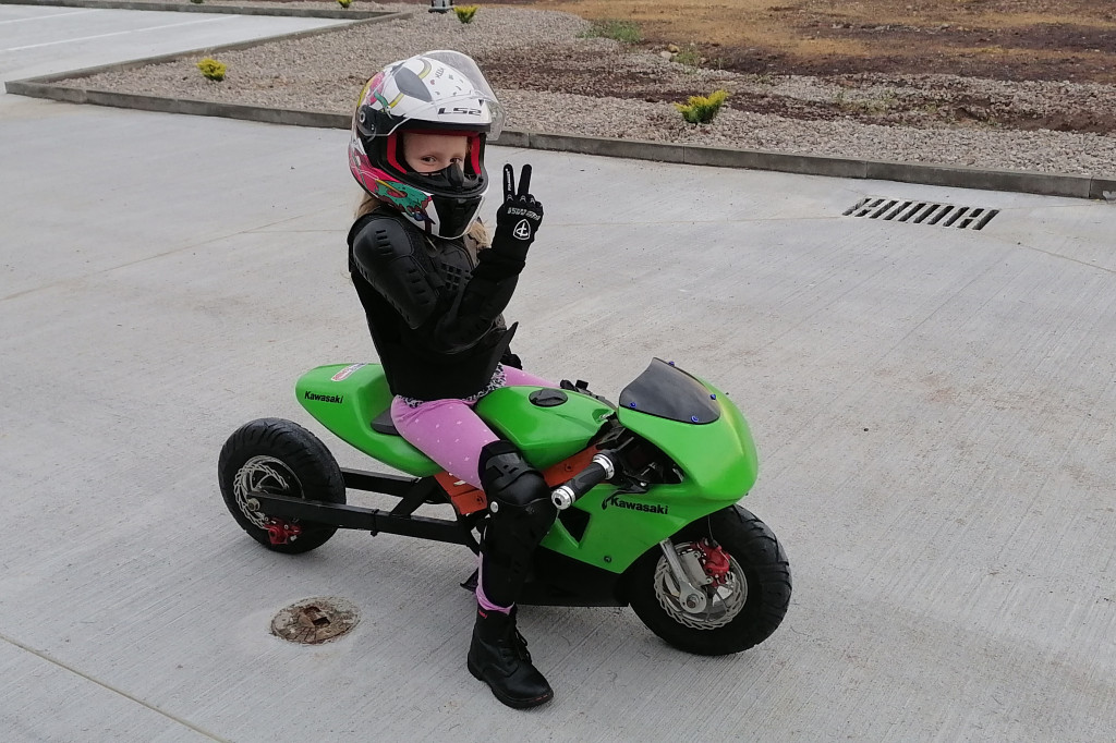 Emilia i Igor skradli show