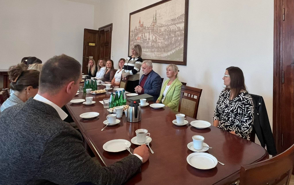 Nauczyciele odebrali akty mianowania