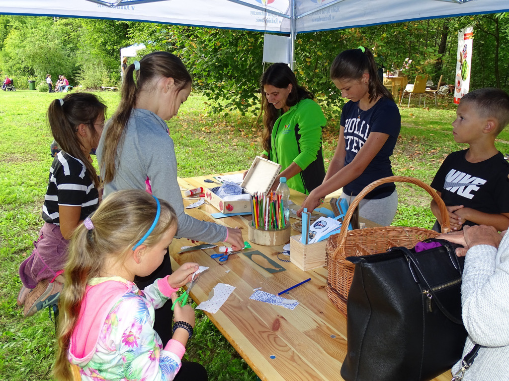 Piknik w ogrodzie botanicznym