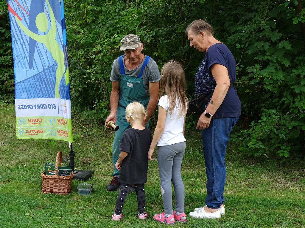 Piknik w ogrodzie botanicznym