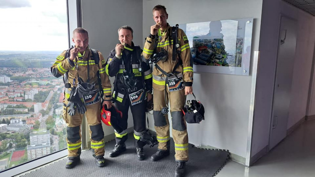 Strażacy z Piekar Śląskich najlepsi na mistrzostwach