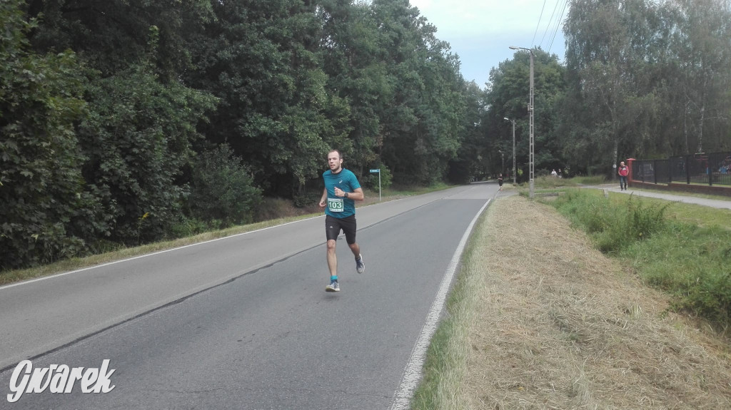 Biegowe zawody i pomidory