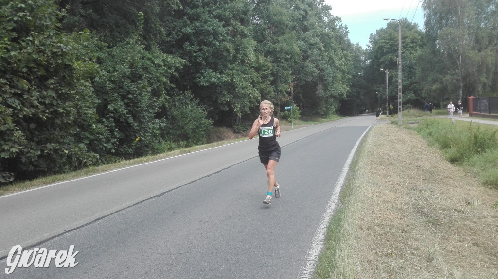 Biegowe zawody i pomidory