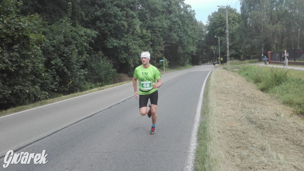 Biegowe zawody i pomidory