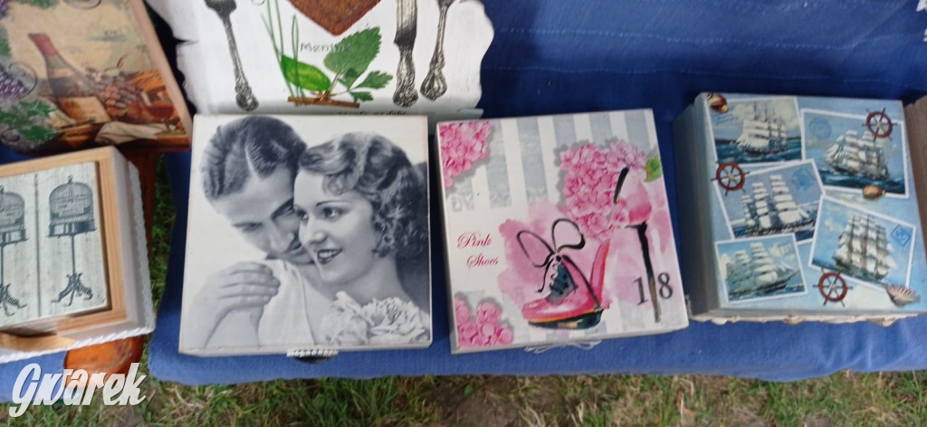 Dożynki w Świerklańcu. Na stoiskach rękodzieło i miody