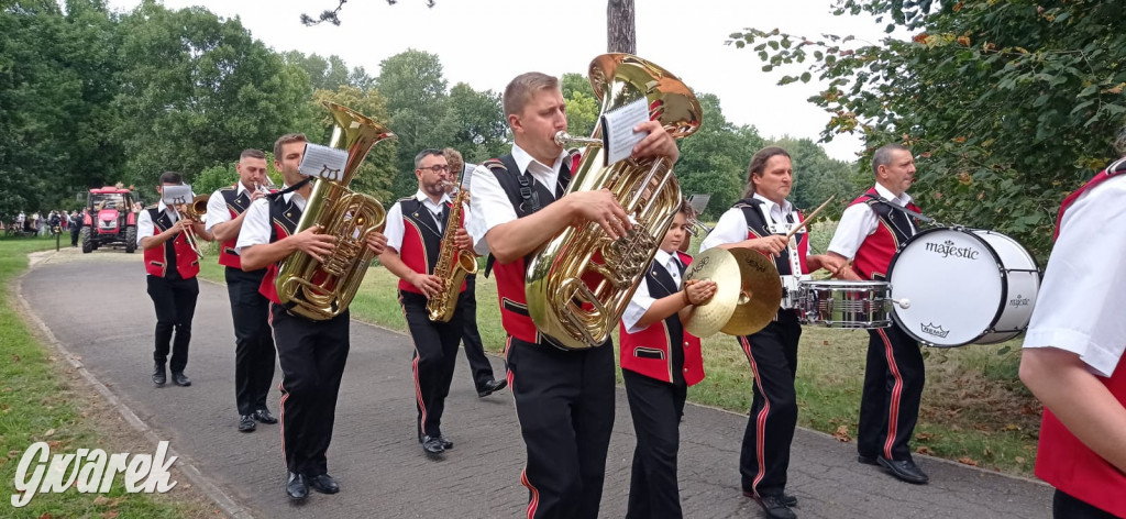 Dożynki w Świerklańcu: korowód i jarmark