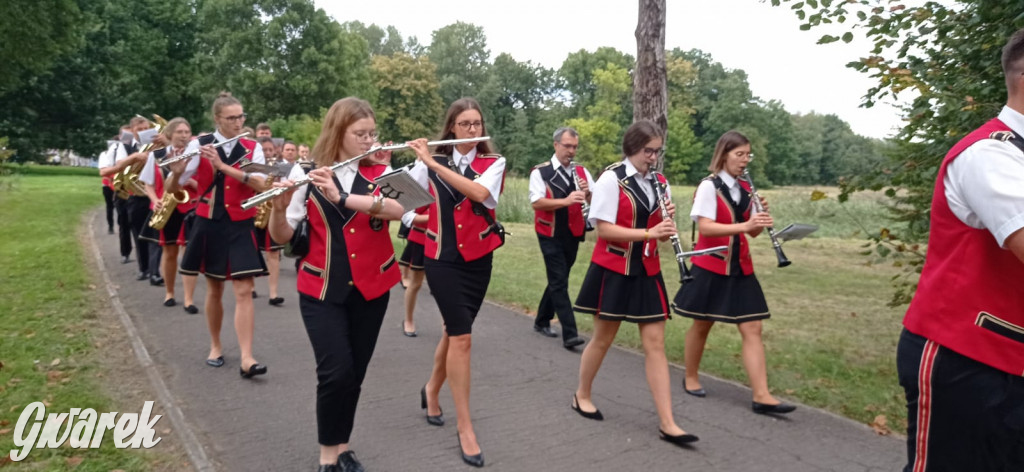 Dożynki w Świerklańcu: korowód i jarmark