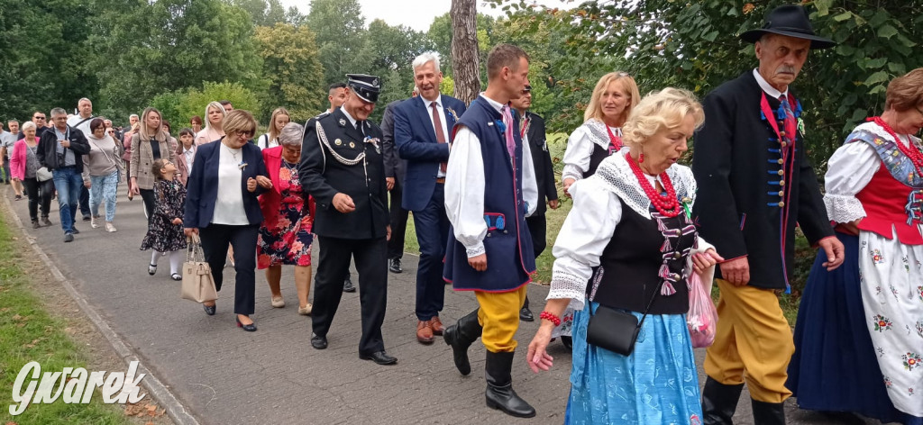 Dożynki w Świerklańcu: korowód i jarmark