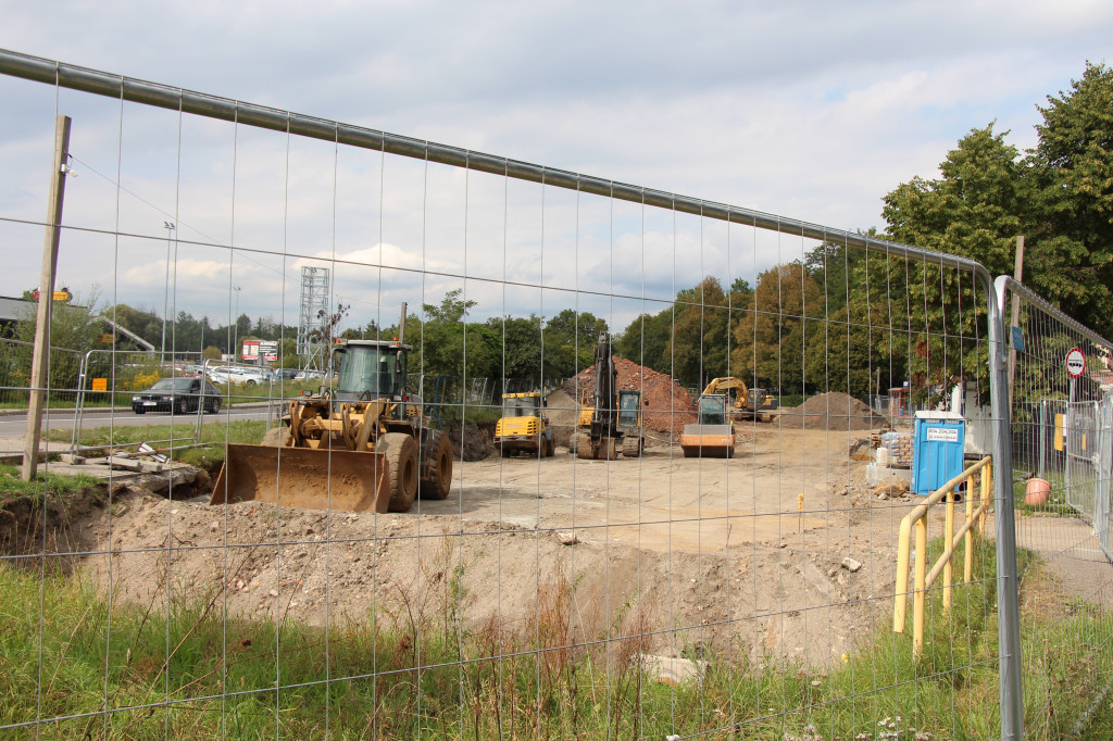 Świerklaniec. Budują centrum przesiadkowe