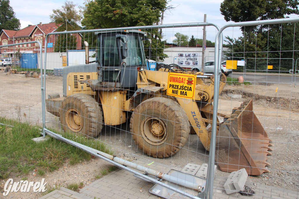 Świerklaniec. Budują centrum przesiadkowe