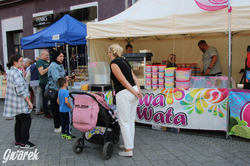 Gwarki 2022. Co można zjeść i za ile?