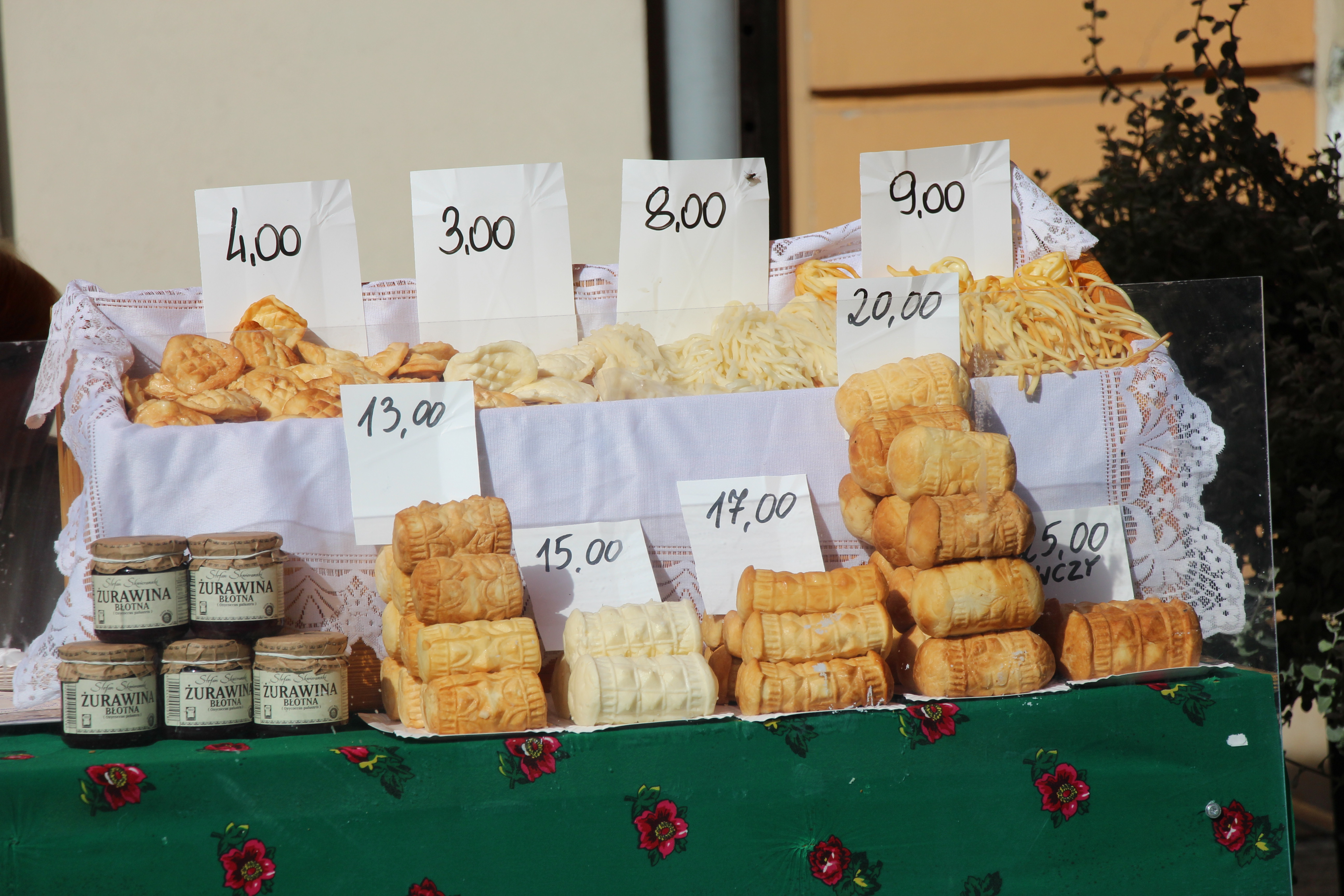 Gwarki 2022. Co można zjeść i za ile?