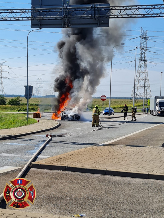 Pożar auta na autostradzie A1