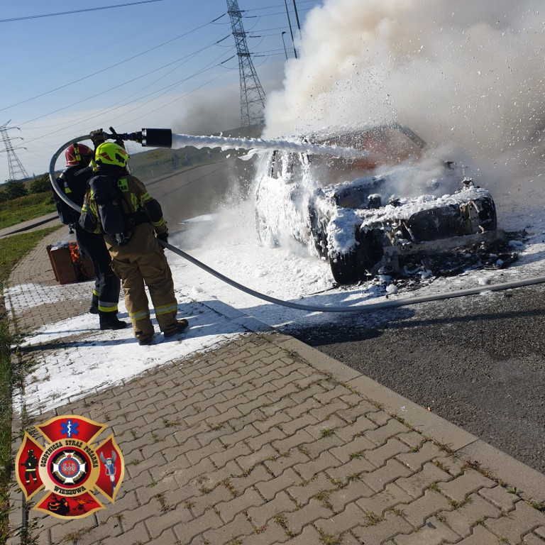 Pożar auta na autostradzie A1