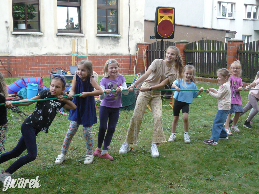 Gwarki dla dzieci. Na początek piknik w ogrodzie
