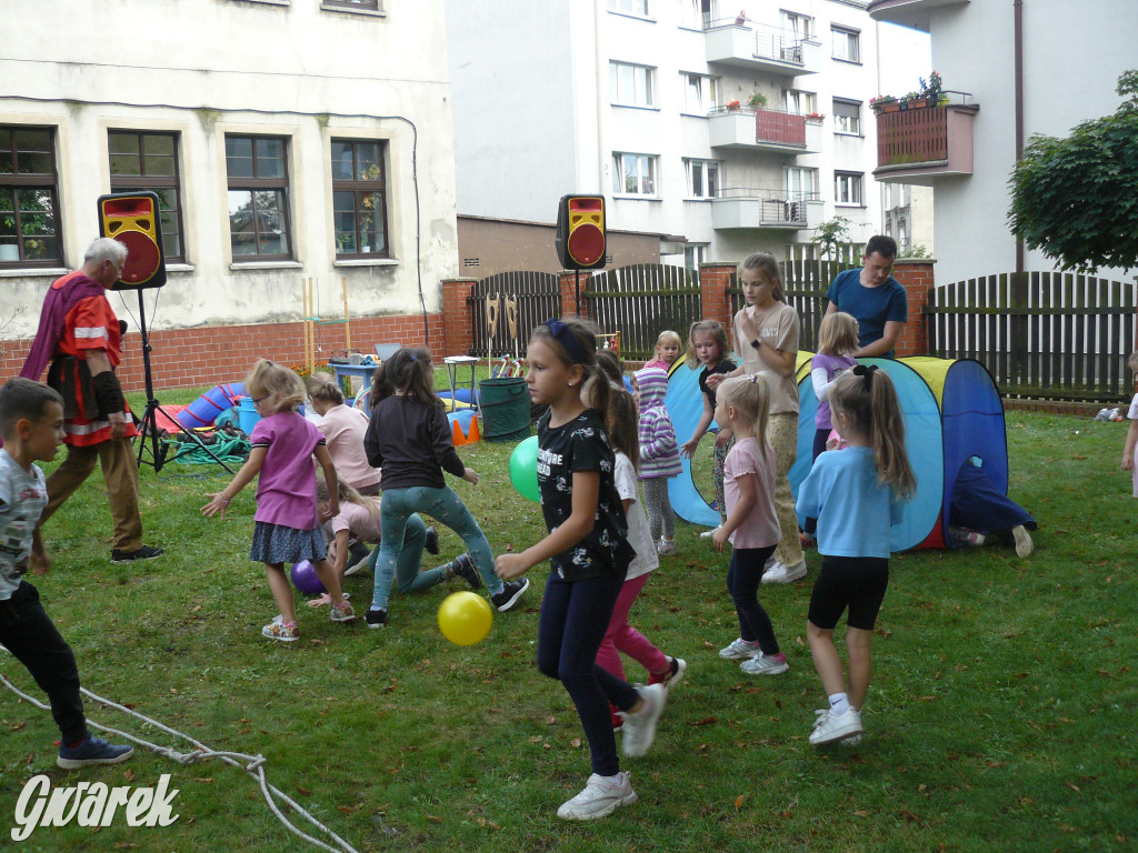 Gwarki dla dzieci. Na początek piknik w ogrodzie