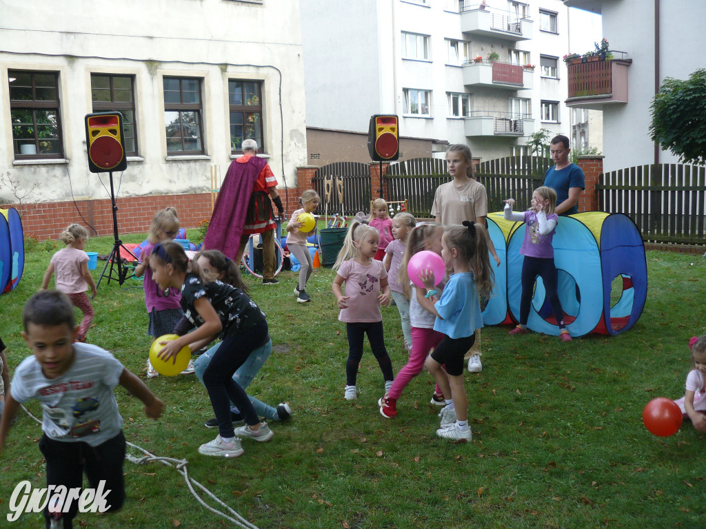 Gwarki dla dzieci. Na początek piknik w ogrodzie