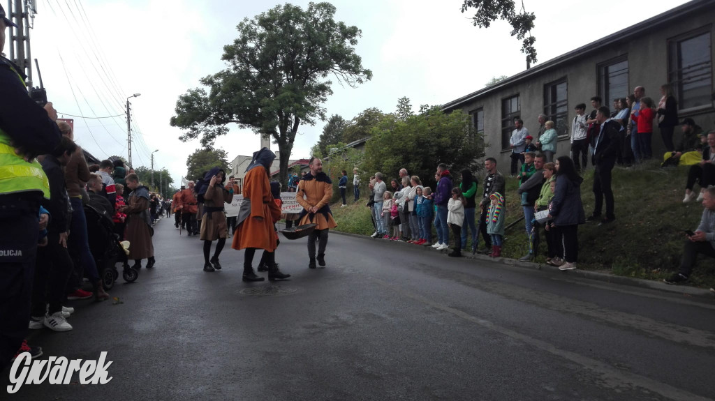 Gwarki 2022. Rozpoczął się pochód gwarkowski
