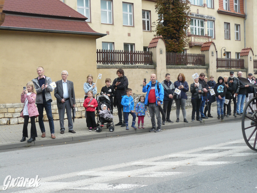 Gwarki 2022. Publiczność na pochodzie