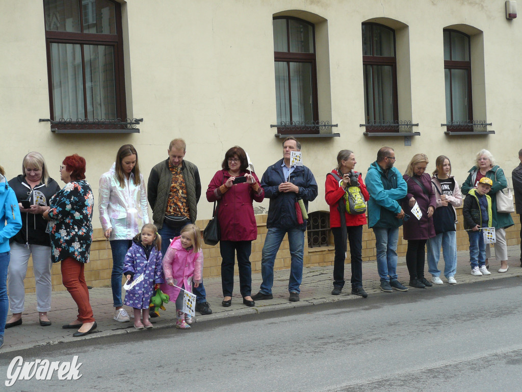 Gwarki 2022. Publiczność na pochodzie