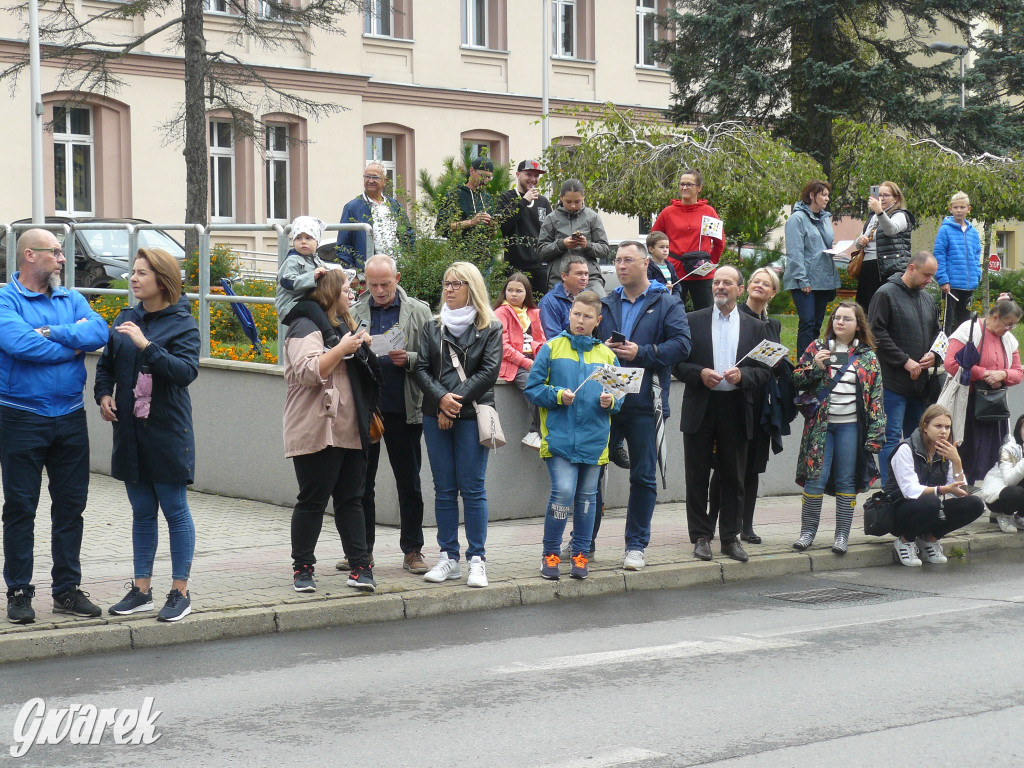 Gwarki 2022. Publiczność na pochodzie