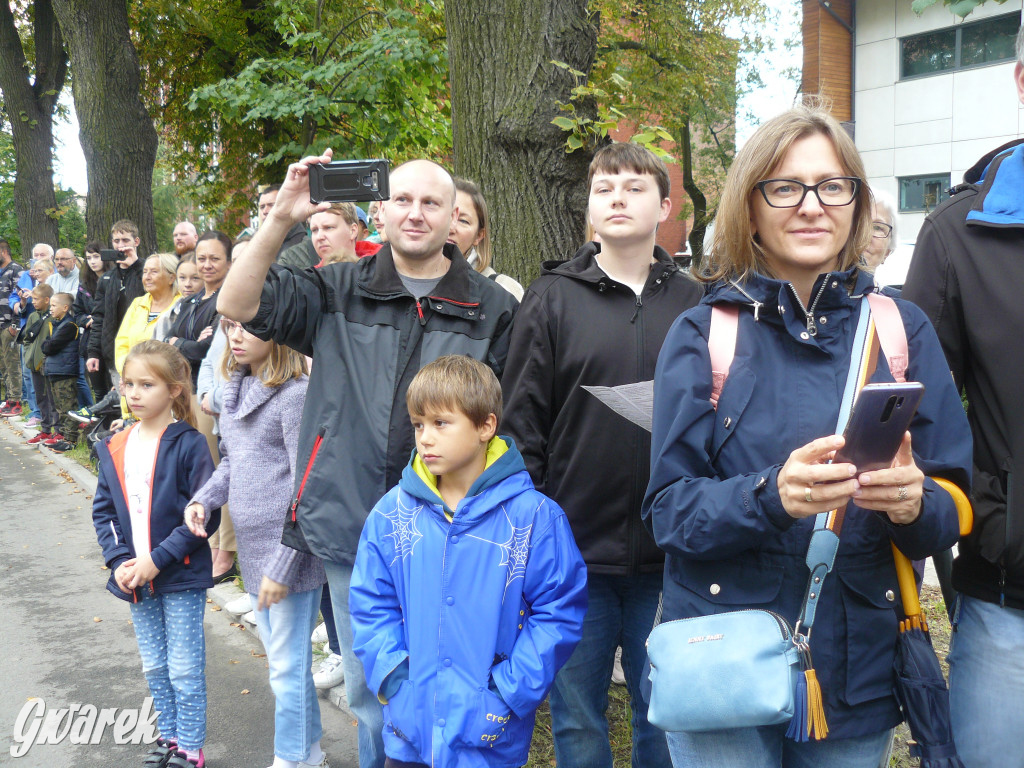 Gwarki 2022. Publiczność na pochodzie