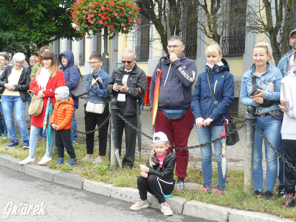 Gwarki 2022. Publiczność na pochodzie