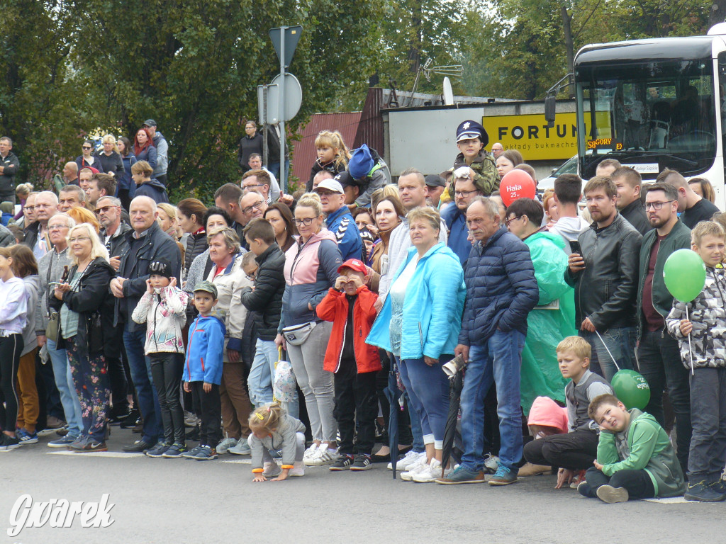 Gwarki 2022. Publiczność na pochodzie