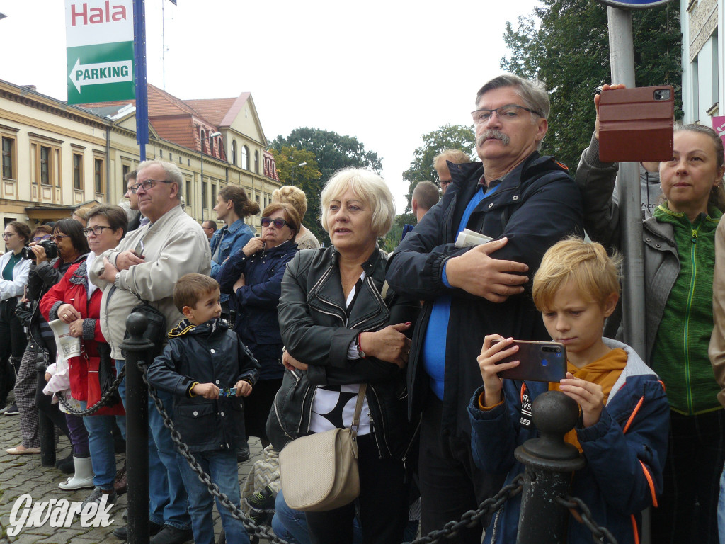 Gwarki 2022. Publiczność na pochodzie