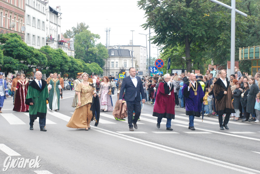 Gwarki 2022. Pochód (część 1)